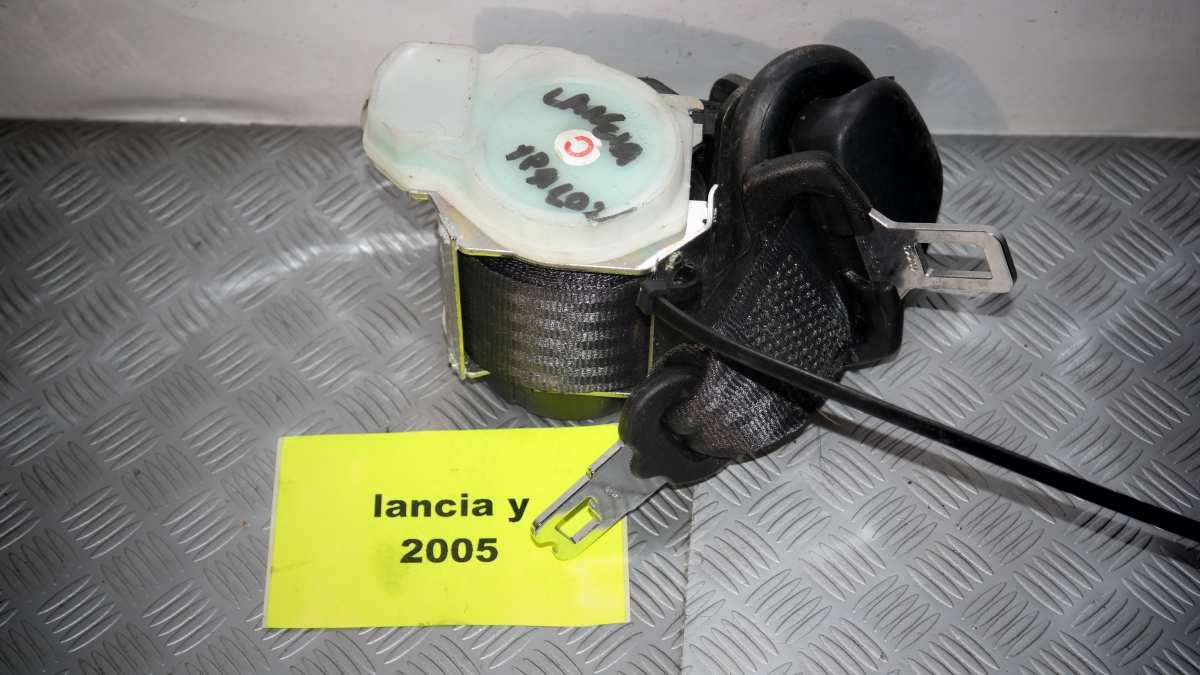 Lancia y cintura di sicurezza posteriori