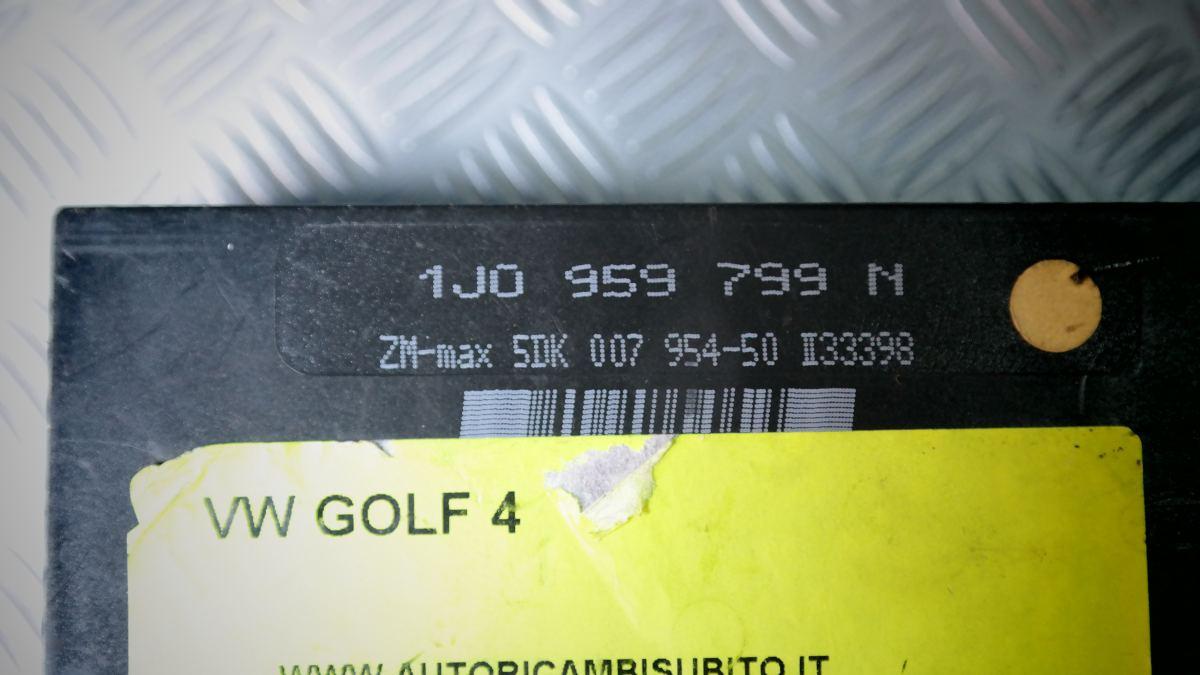 Vw golf 4 1900 tdi 1j0959799n centralina hella