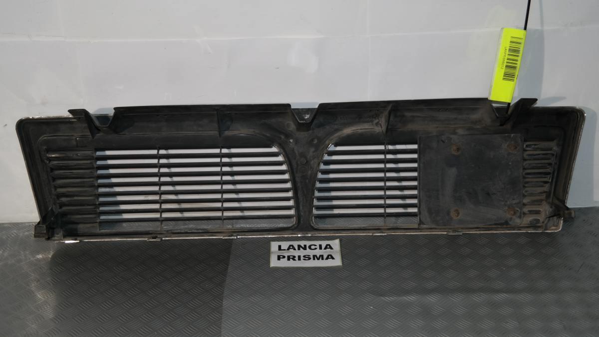 Lancia prisma mascherina anteriore