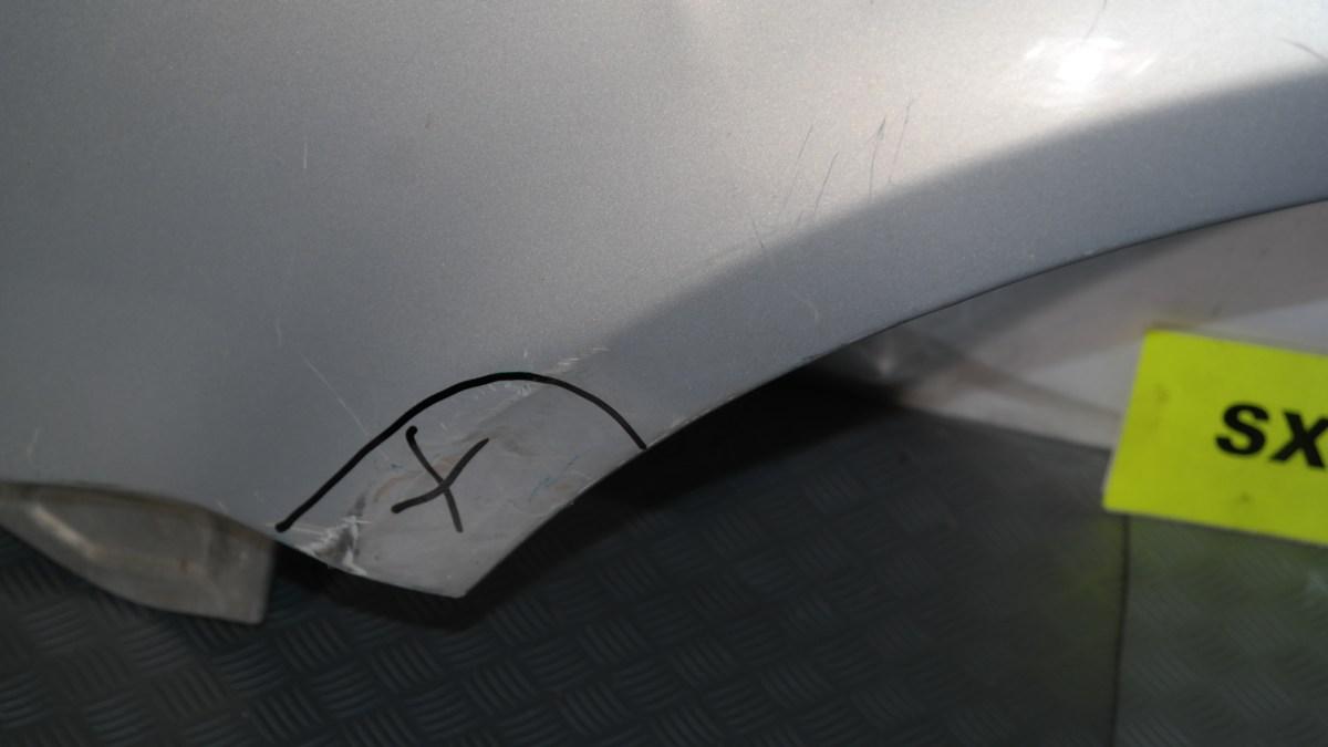 Volkswagen passat parafango sx con qualche graffio