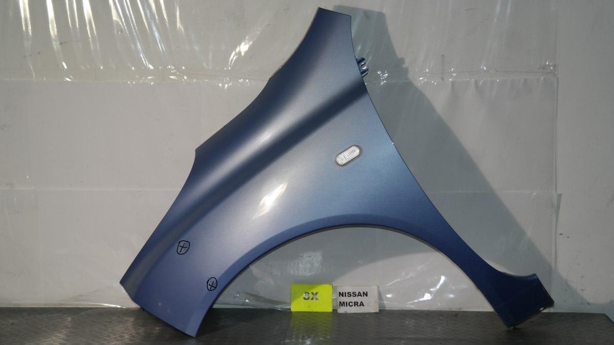 Nissan micra parafango sx con qualche graffio