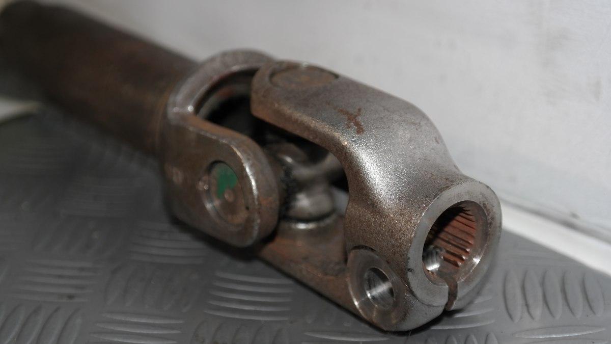 FIAT PANDA 1300 MTJET CANNA STERZO CODICE: 12439a095