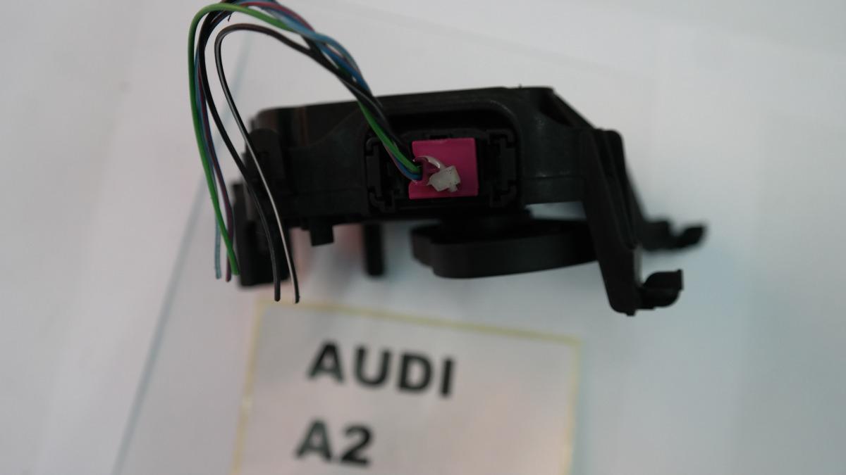 Audi a2 1400 bz 6q0820891 motorino stufa bosch