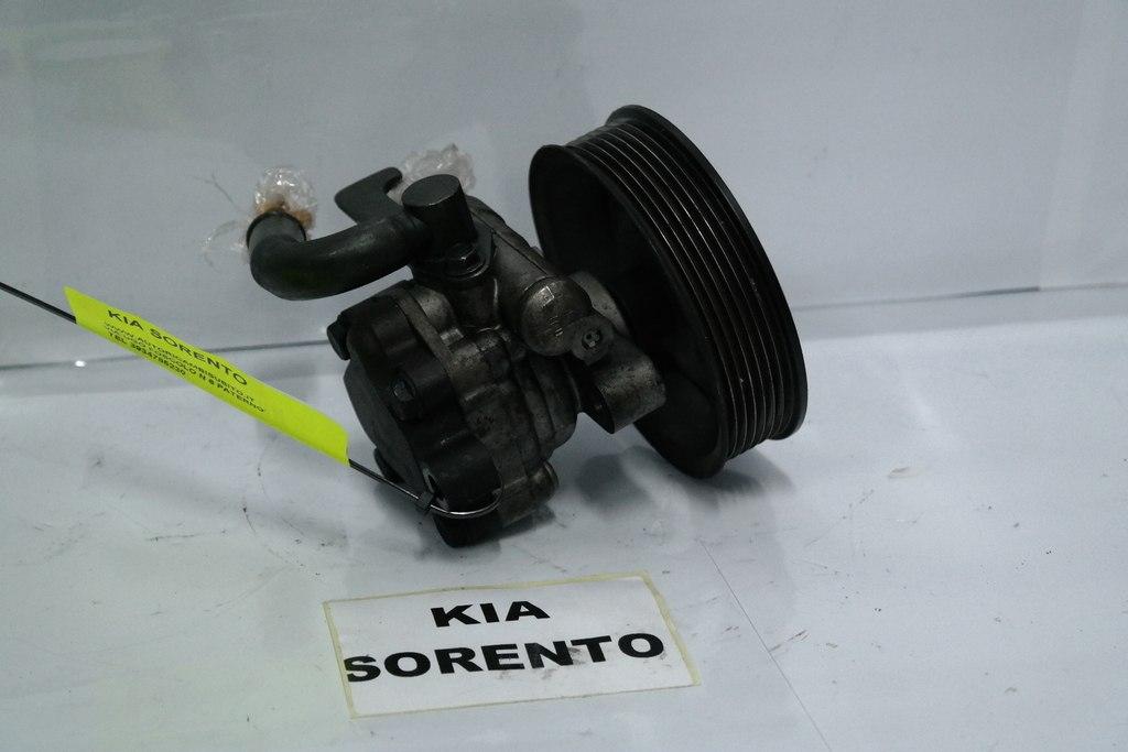 Kia sorento dal 2002 al 2009 3925a148 pompa idroguida