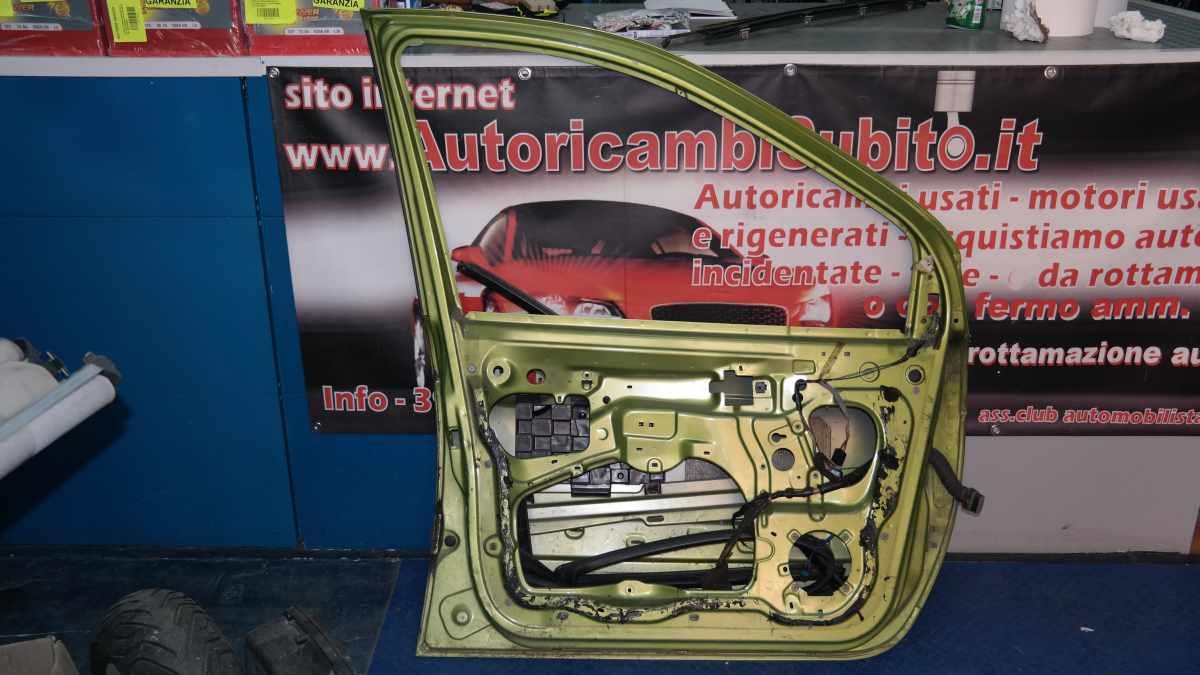 Renault scenic dal 1998 al 2002 portiera anteriore sx