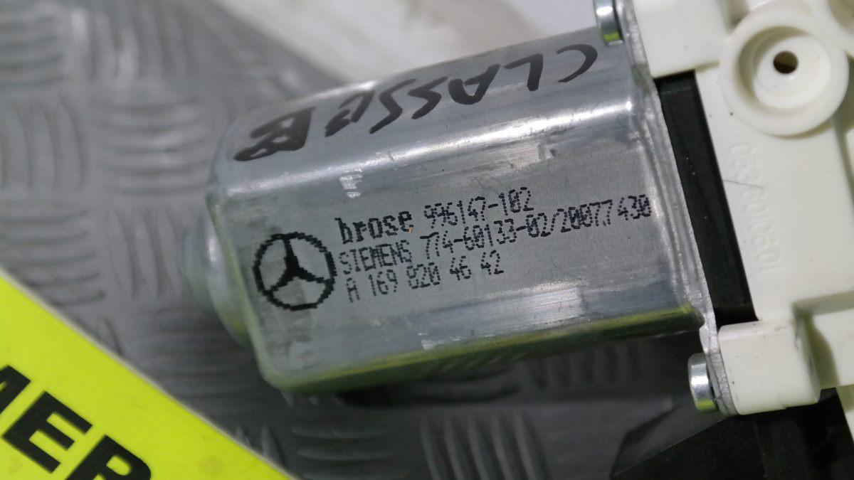 Mercedes classe b 774-60133-02 motorino alzav post dx