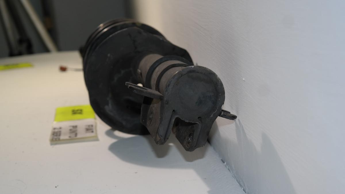 Fiat punto ammortizzatore ant sx in discrete condizioni