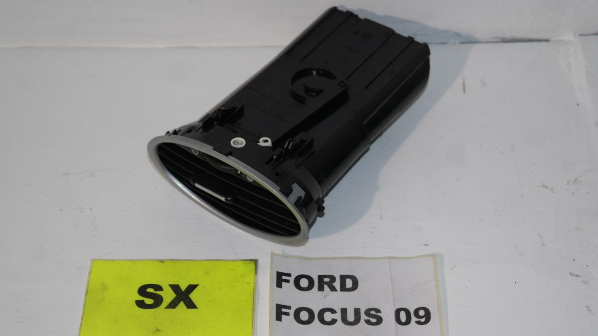 Ford focus dal 2008 al 2010 bocchettone aria centrale sx
