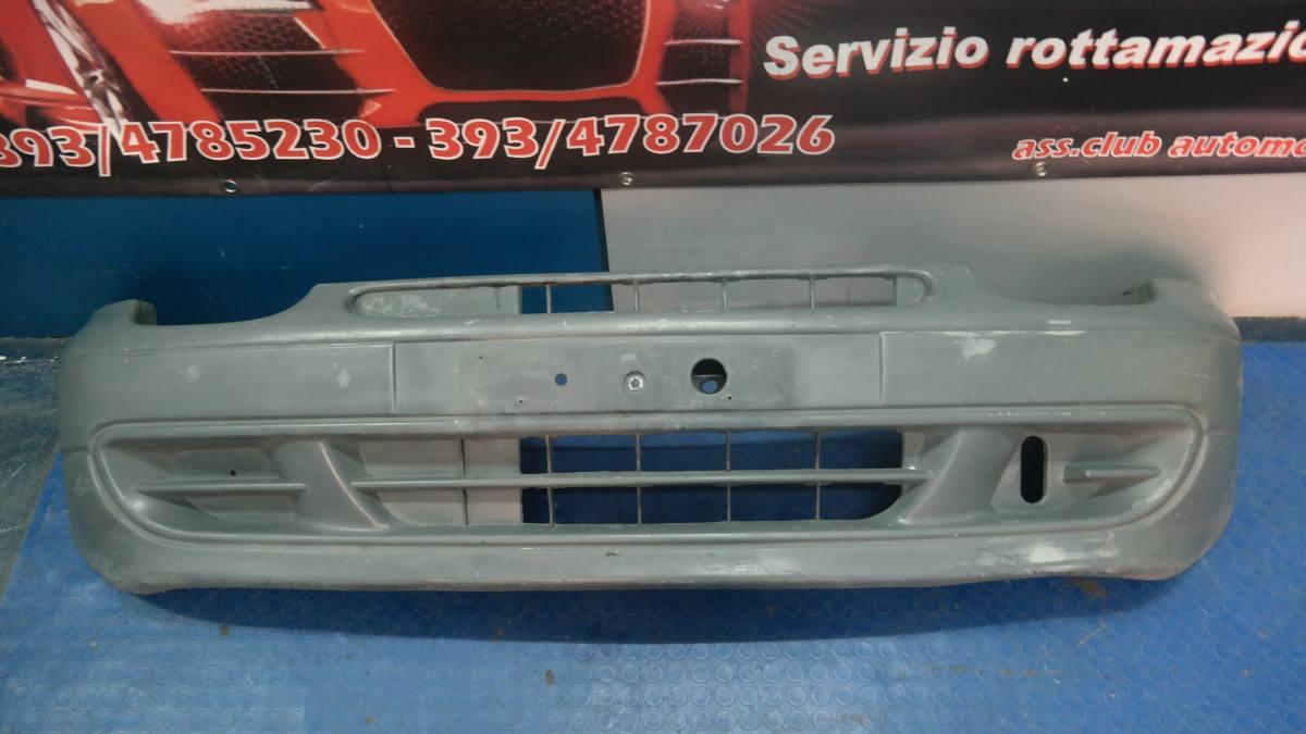 Renault twingo dal 1993 al 2007 paraurti anteriore