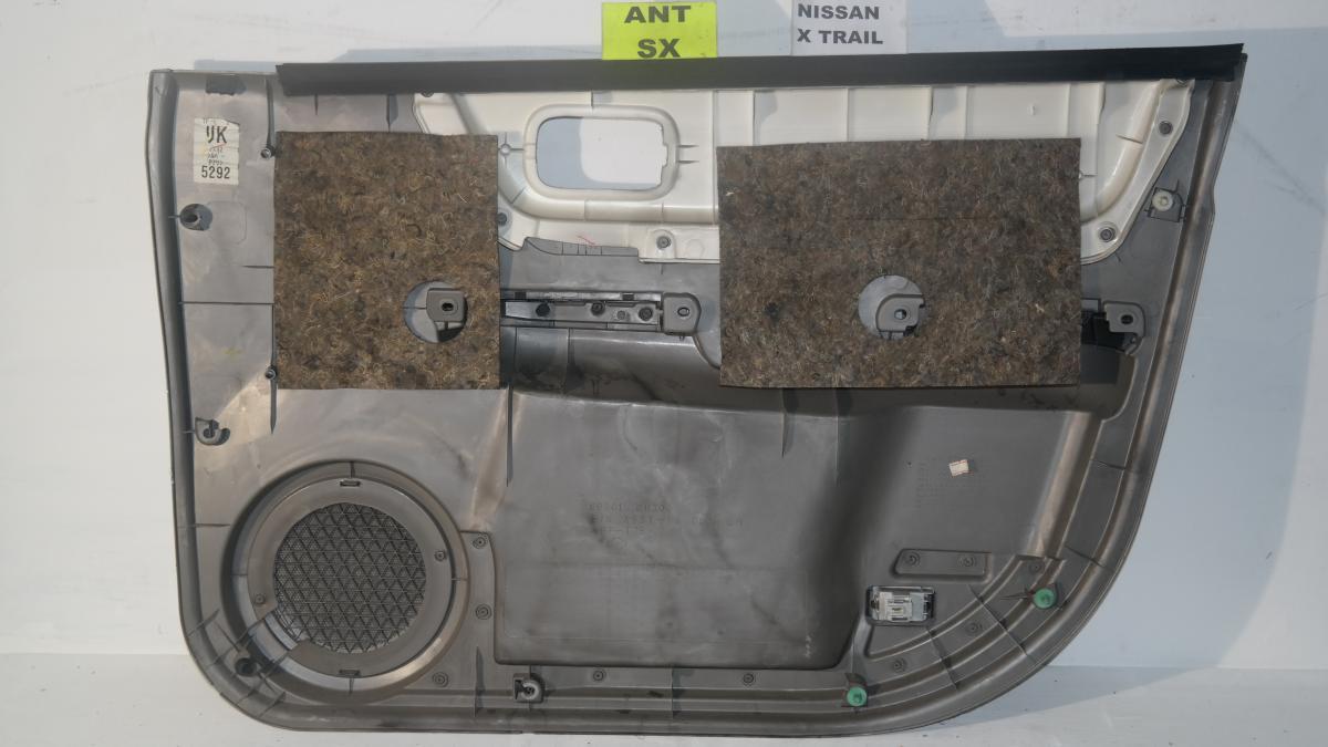 Nissan x-trail dal 2001 al 2006 pannello portiera ant sx