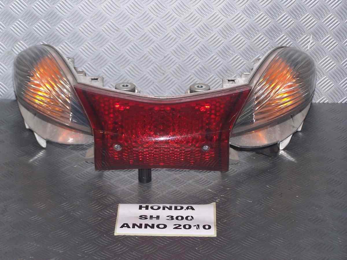 Ricambi scooter honda sh 300 dal 2007 al 2011 fanali posteriori