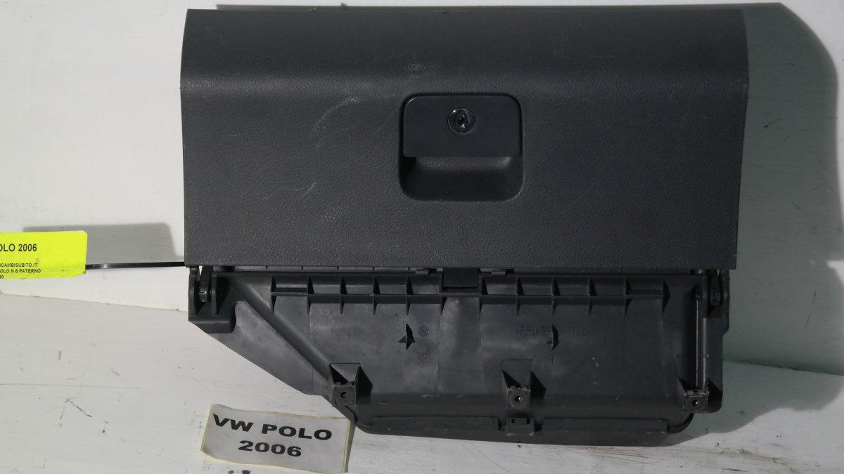 Volkswagen polo dal 2005 al 2009 cassetto portaoggetti