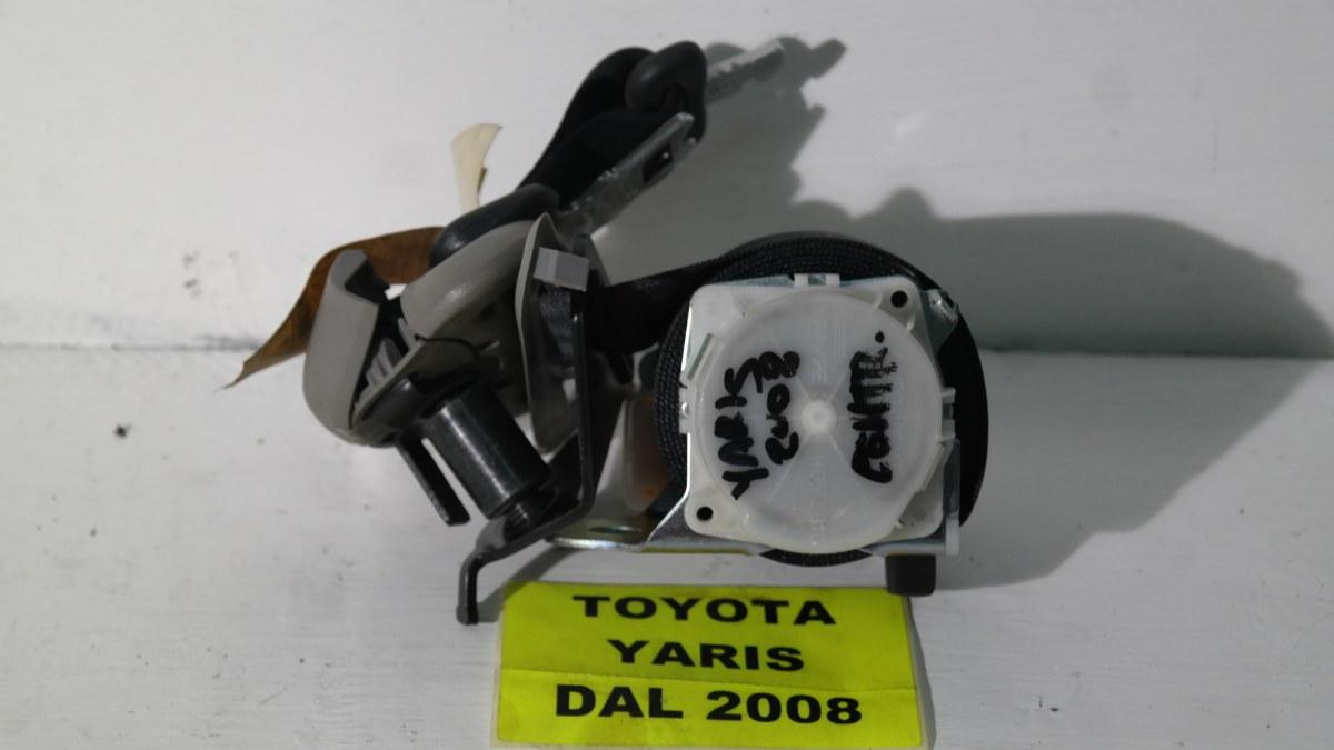 Toyota yaris dal 2006 al 2011 cintura di sicurezza post centr