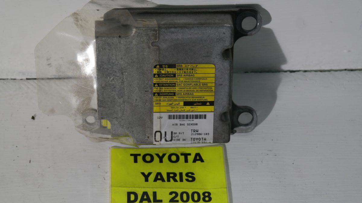 Toyota yaris 1300 bz 212986103 / 891700d216 centralina airbag