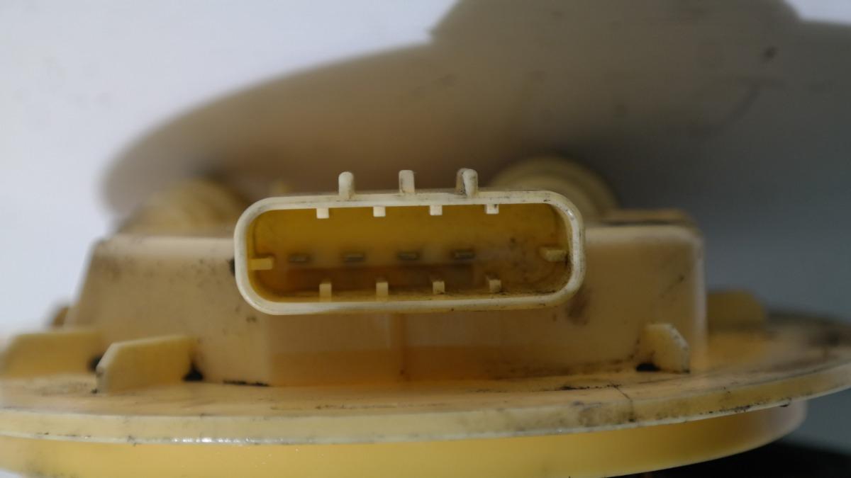 Opel vectra 2200 tdi 3101020042 pompa benzina e gallegg