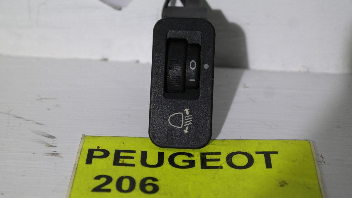 Peugeot 206 dal 2003 al 2007 pulsante regolaggio luci