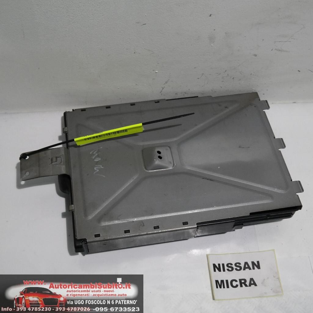 Nissan micra dal 2003 al 2008 portaoggetti