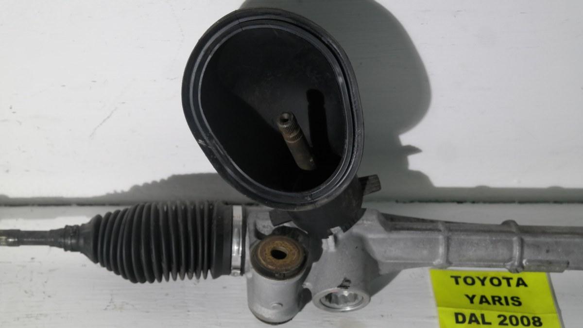 Toyota yaris dal 2006 al 2011 f800000672 scatola guida