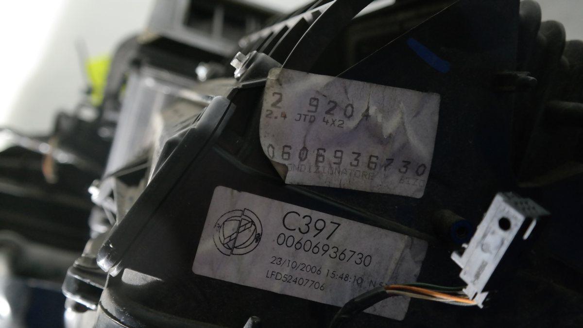 Alfa romeo 159 00606936730 convogliatore impianto di riscaldamento