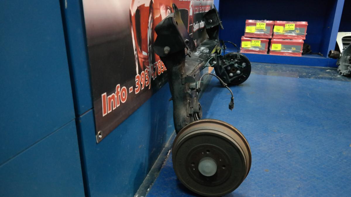 Dacia logan 1600 bz 042e898 ponte posteriore