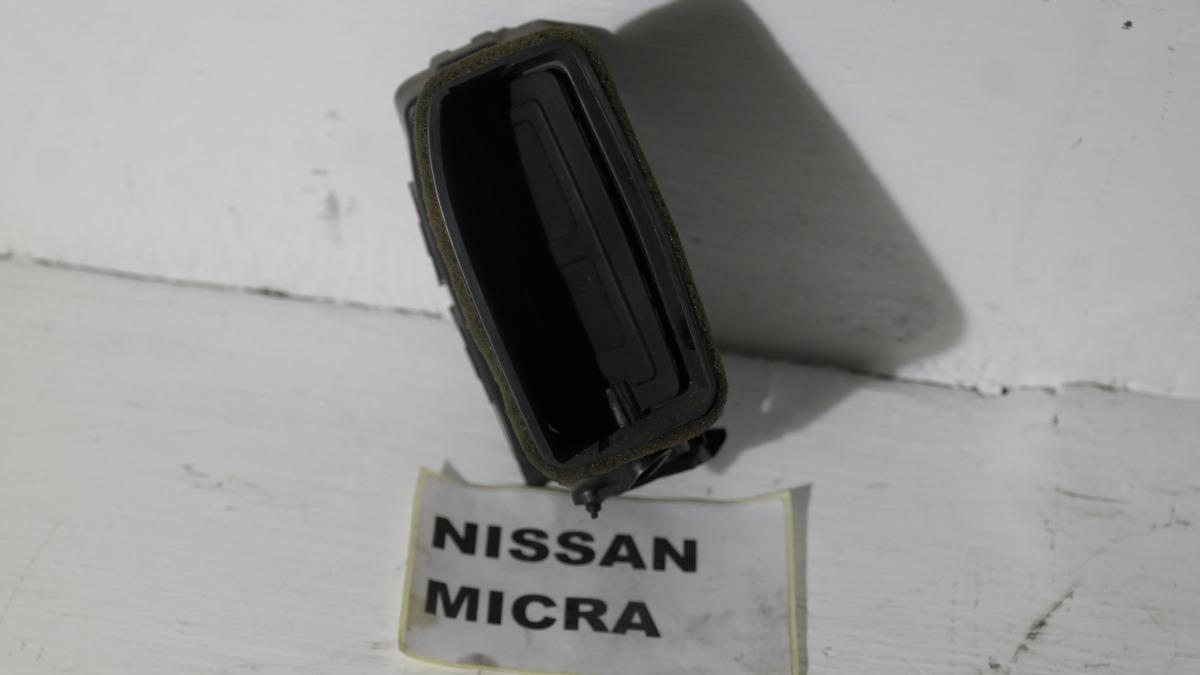 Nissan micra dal 2003 al 2008 bocchettone ariatore