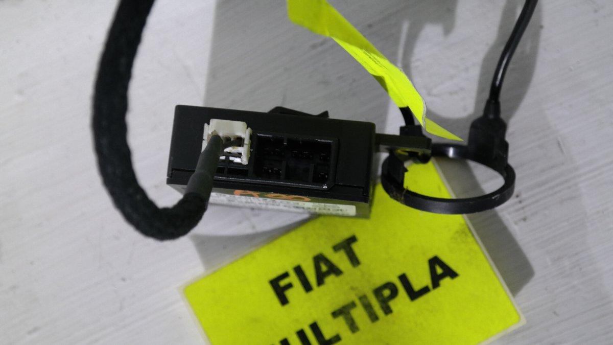 501132000010 FIAT MULTIPLA 2a SERIE ANTENNINO CHIAVE