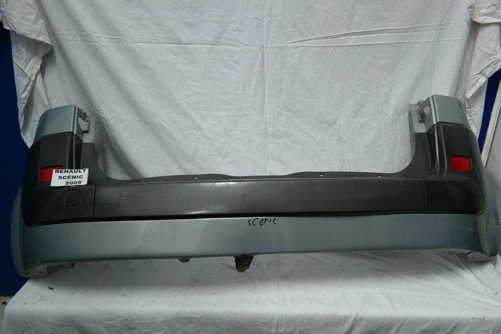 RENAULT SCENIC 2a SERIE DAL 2003 AL 2008 PARAURTI POSTERIORE LEGGERMENTE DANNEGGIATO