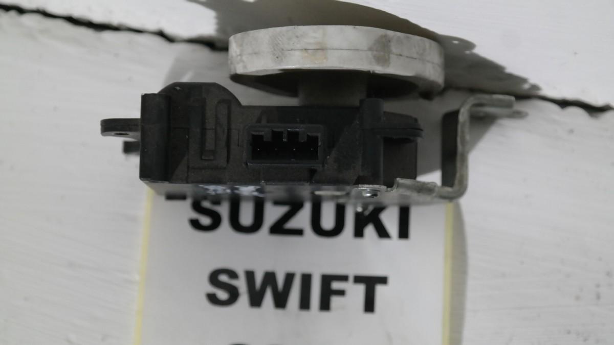 1138002530 suzuki swift dal 2004 al 2010 motorino stufa