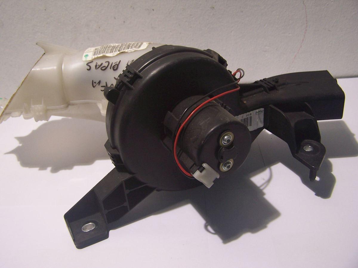 173510000  VENTOLA  ABITACOLO POST DX CITROEN C4 PICASSO <br /><br />