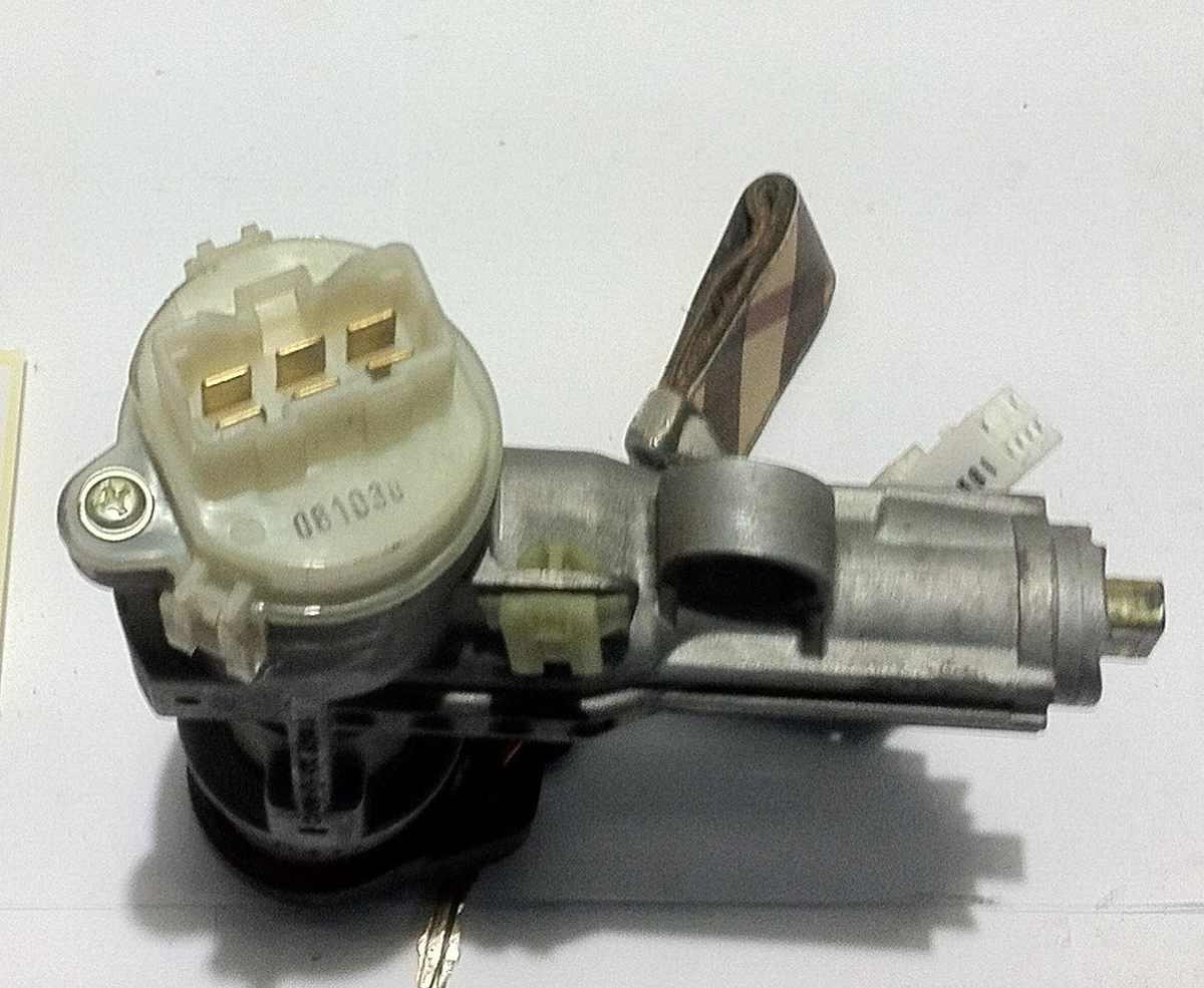 819102B000 BLOCCASTERZO COMMURTATORE HYUNDAI SANTA FE <br />